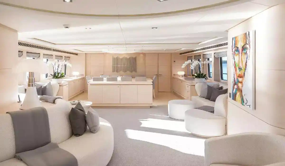 Heesen - Sibelle - Best Yacht Rentals - Best Preowned Yachts - Exclusive Concierge Club.webp